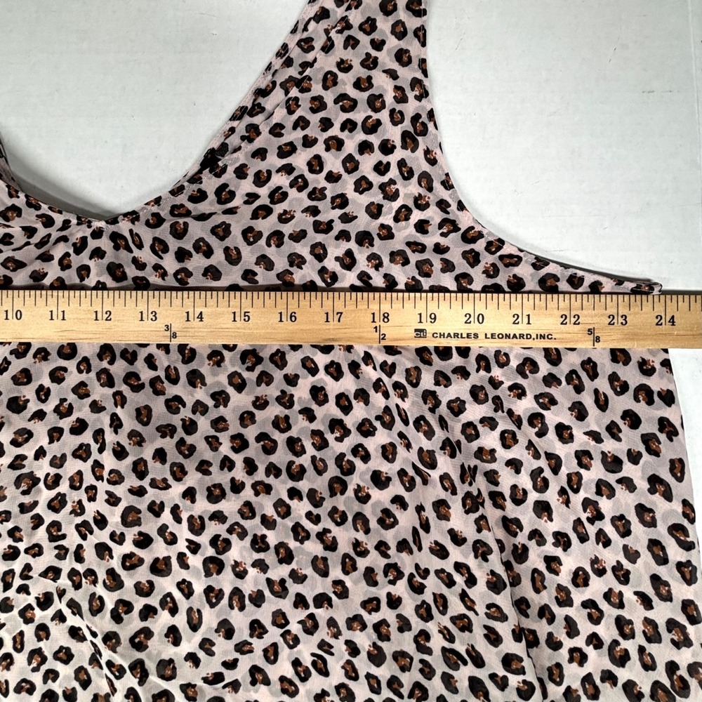 Lane Bryant Leopard Print Sleeveless Ruffle Tank Top Blouse 18 Relaxed Vneck NEW - Picture 4 of 8